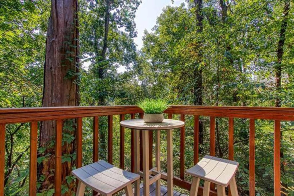 The Family Stone Luxe Cabin Sleeps 12 Hot Tub Dogfriendly Dollywood Pigeon Forge Zewnętrze zdjęcie