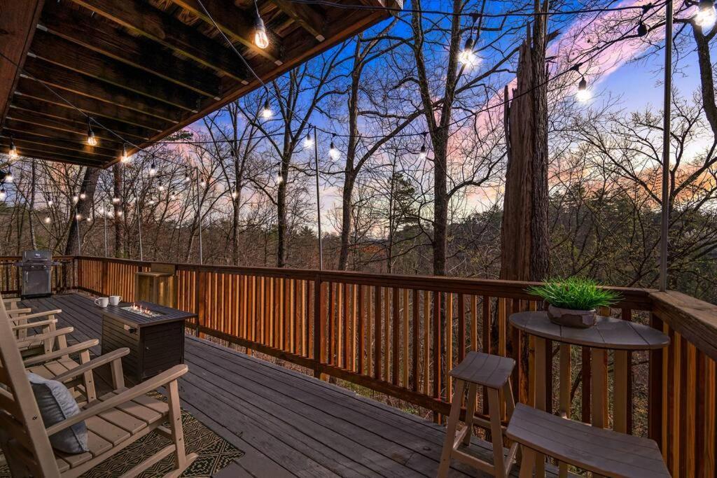 The Family Stone Luxe Cabin Sleeps 12 Hot Tub Dogfriendly Dollywood Pigeon Forge Zewnętrze zdjęcie